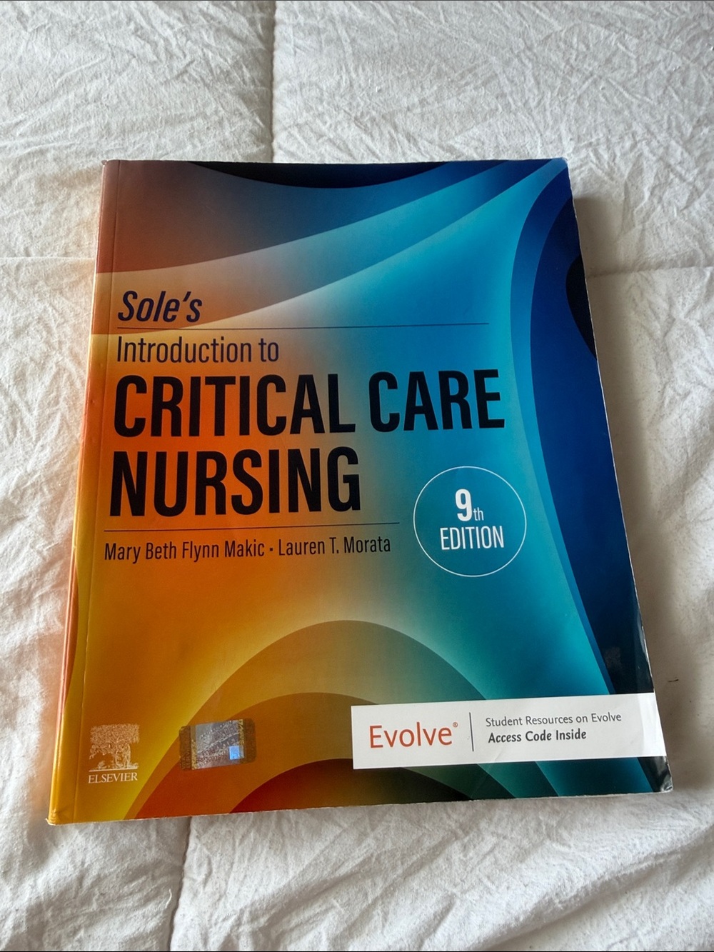 Soles Introduction to Critical Care Nursing - By mary Beth Flynn Makic- Elsevier